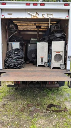 Bed bug heat truck - bed,